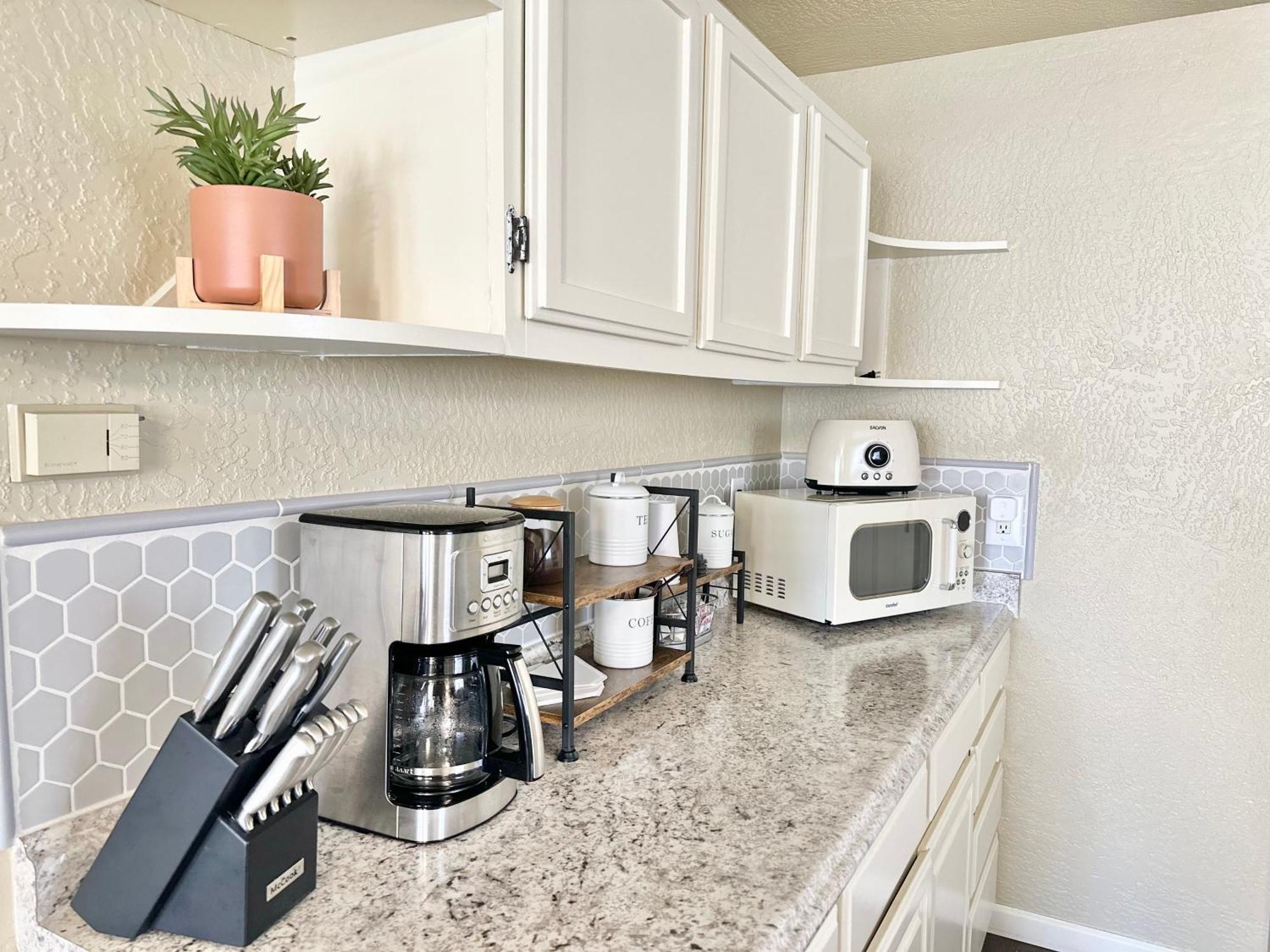 Near Downtown- Kitchen-Washerdryer-Parking Medford Exteriér fotografie